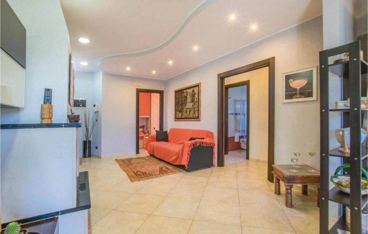 Awesome Apartment In Bari With Wifi Luaran gambar